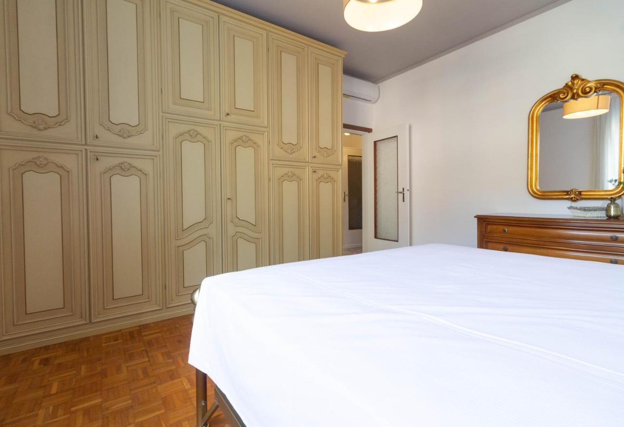 Mamma Ciccia Holiday Home - Casa Imperia Mandello del Lario Luaran gambar