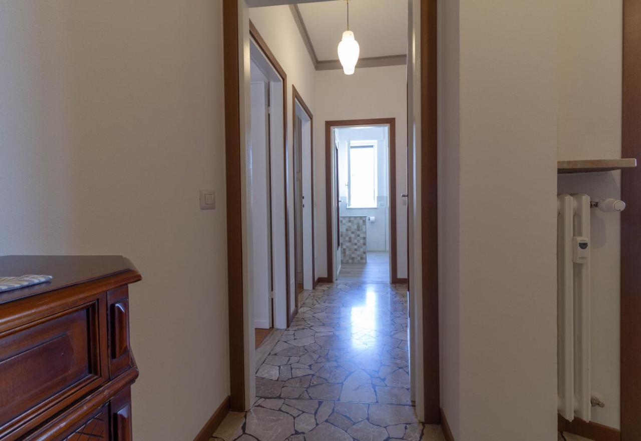 Mamma Ciccia Holiday Home - Casa Imperia Mandello del Lario Luaran gambar